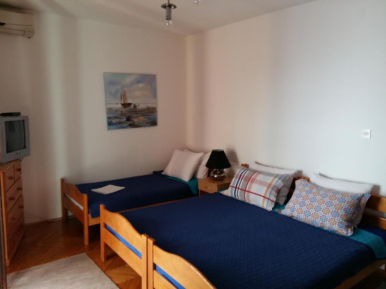 Lazar Apartments Petrovac Bagian luar foto
