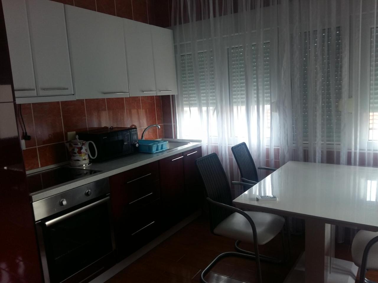 Lazar Apartments Petrovac Bagian luar foto