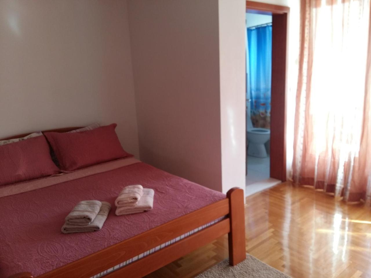 Lazar Apartments Petrovac Bagian luar foto